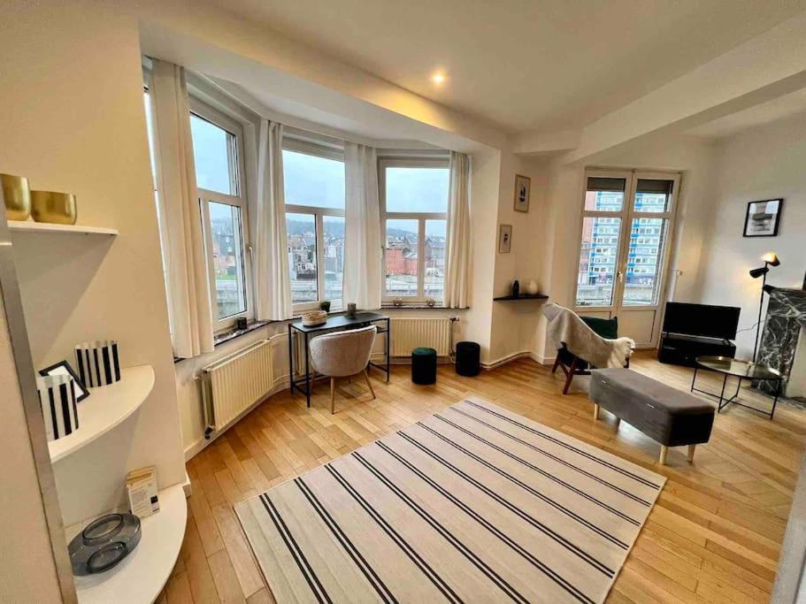 Bellevue - Grand Appartement Pour 5 Sur Les Quais De La Meuse Λιέγη Εξωτερικό φωτογραφία